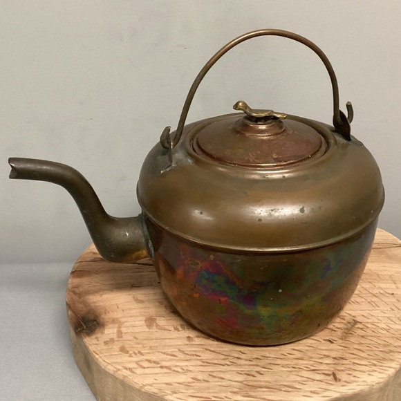 Other - 🟡 Vintage - ? Antique ? - Copper Tea Pot / Kettle - Unique / Rare & Beautiful